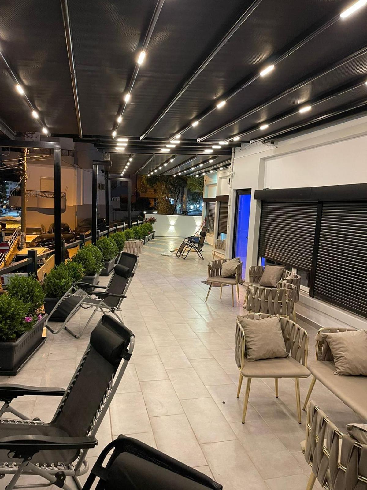 Aries Apartments Sarandë Esterno foto