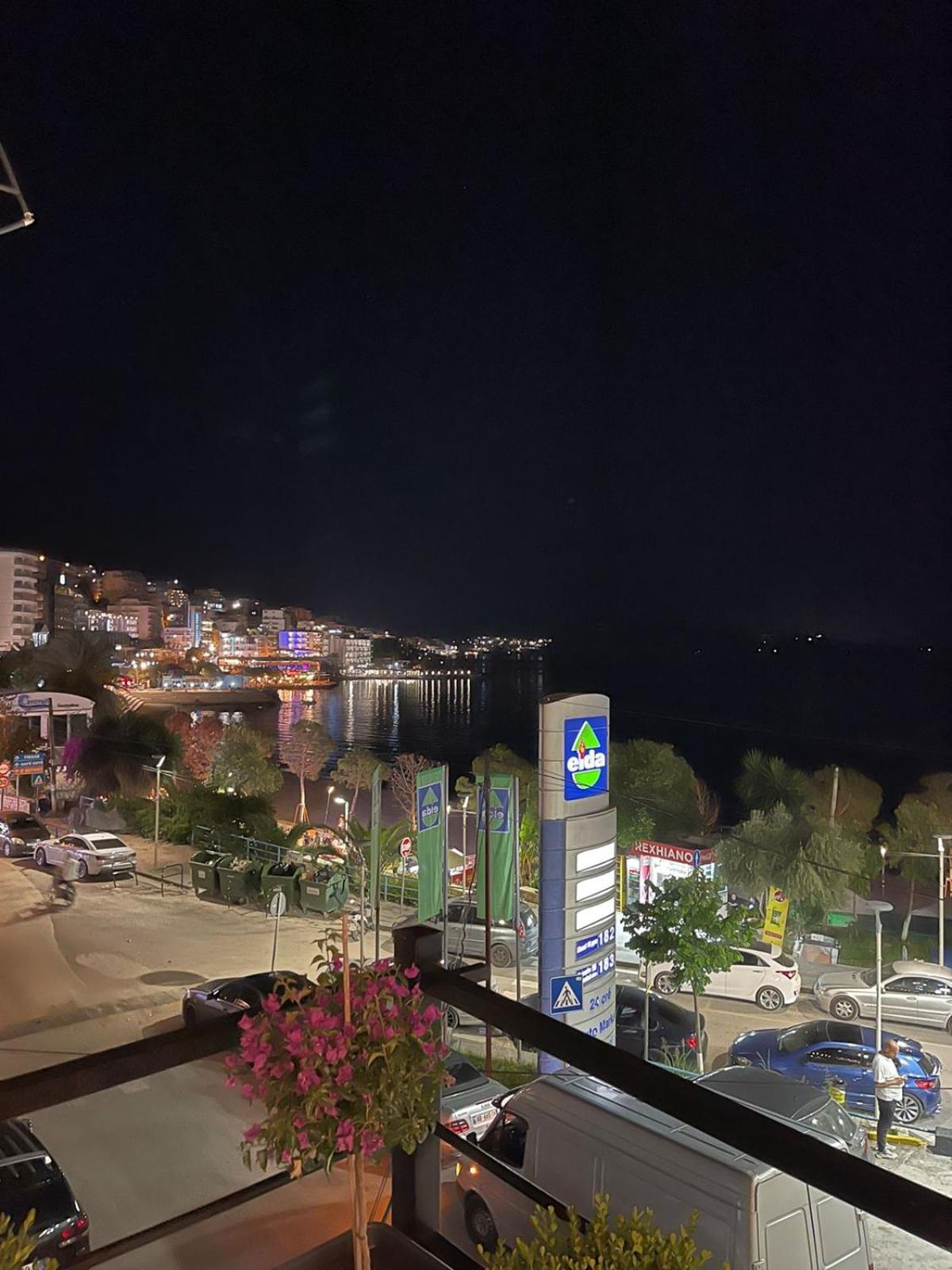 Aries Apartments Sarandë Esterno foto