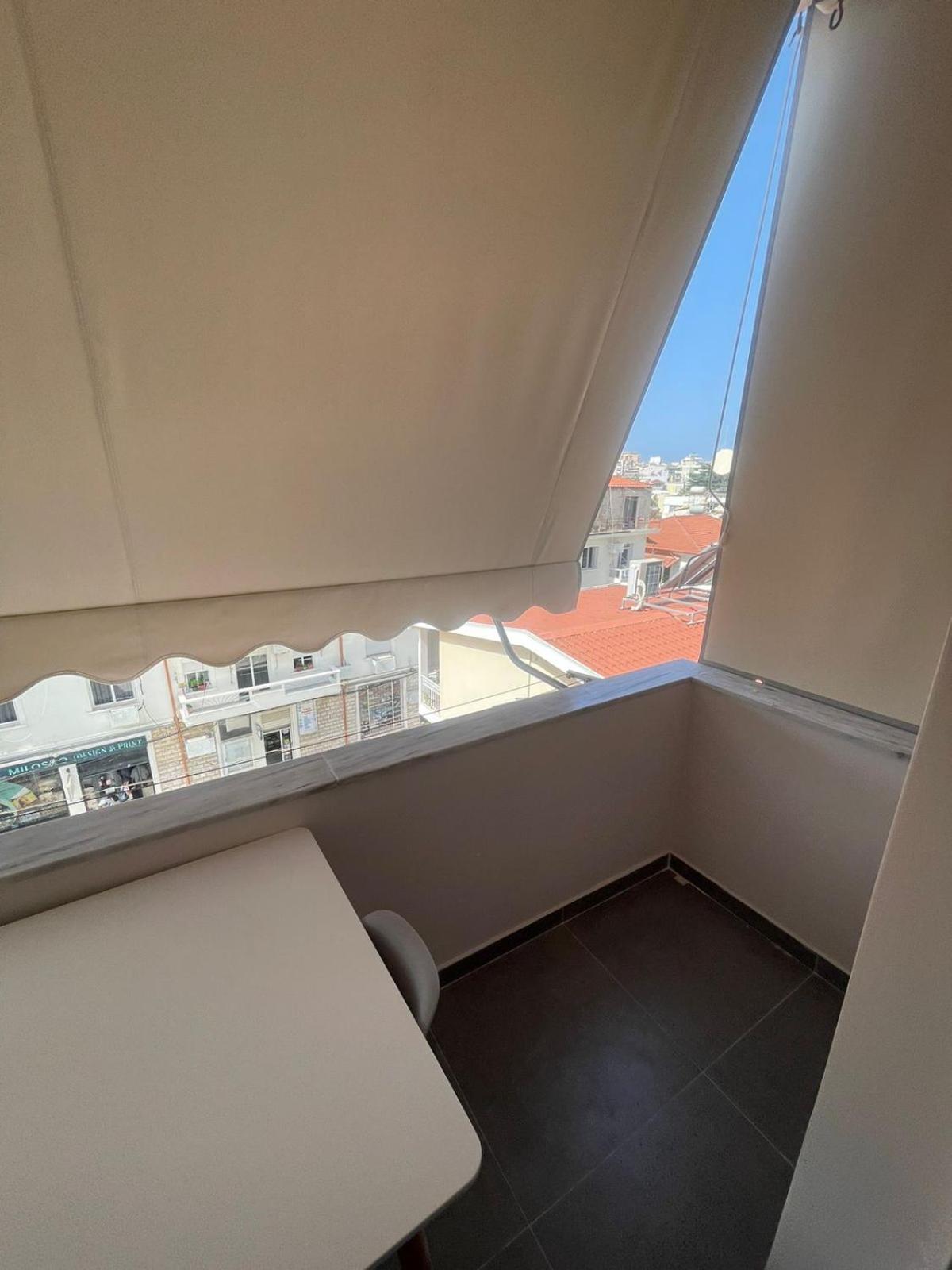 Aries Apartments Sarandë Esterno foto