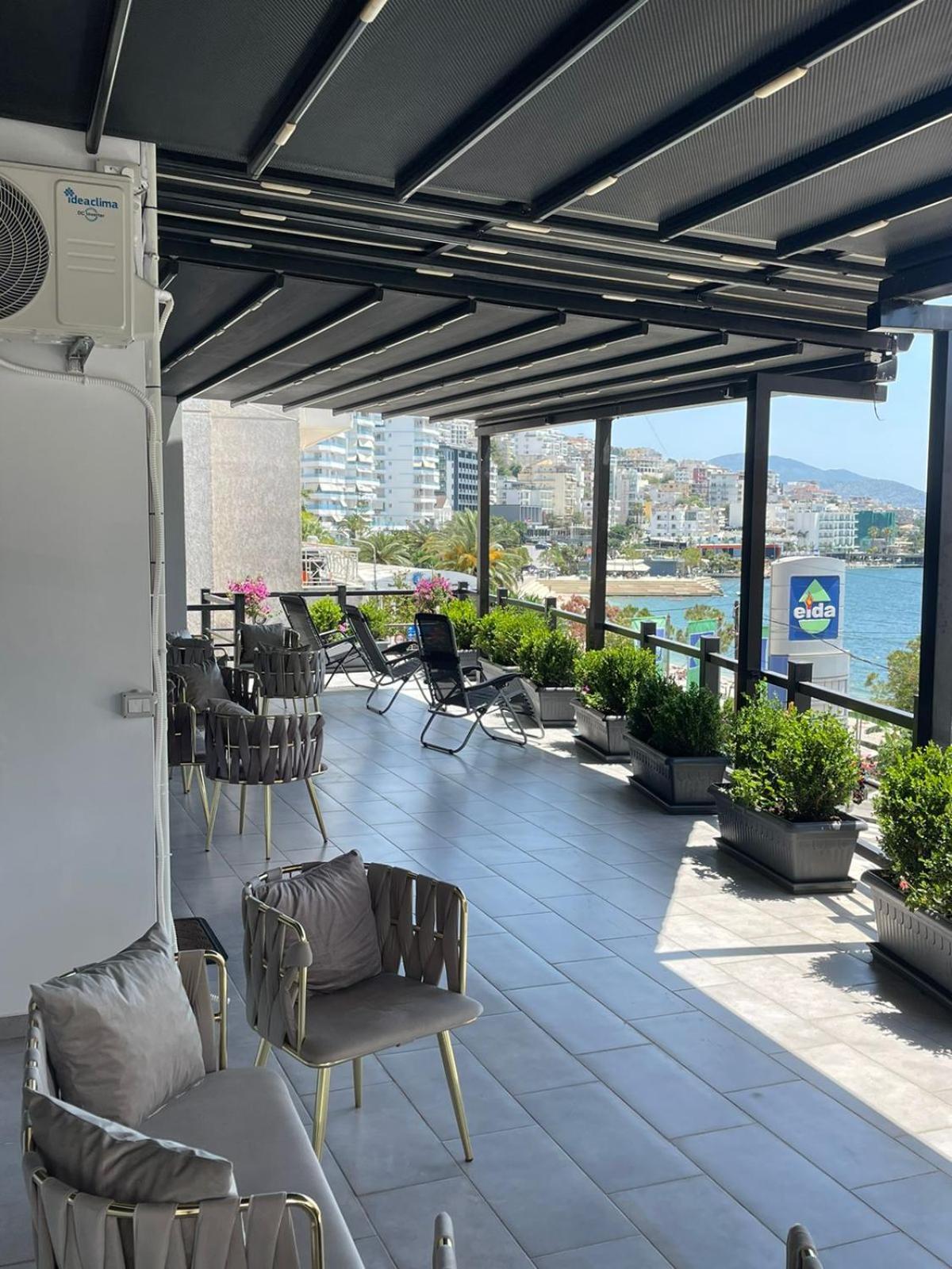 Aries Apartments Sarandë Esterno foto