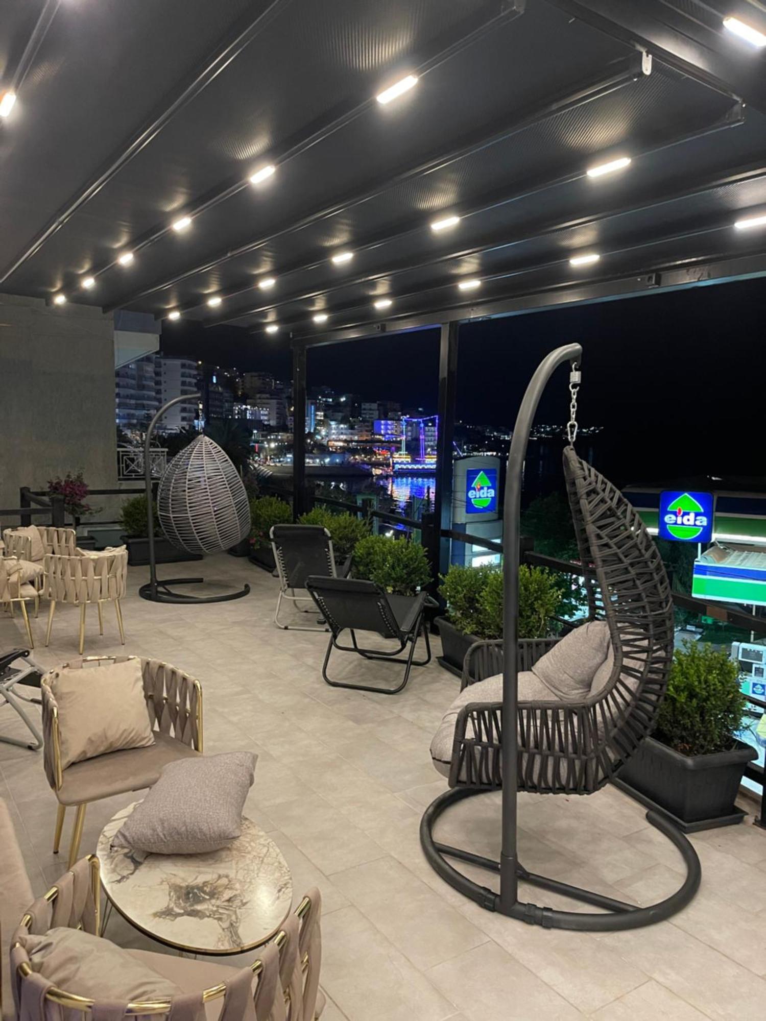 Aries Apartments Sarandë Esterno foto
